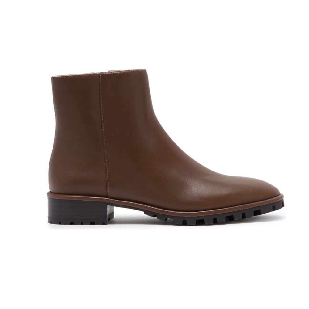Stuart Weitzman | Maelie Lug Sole Bootie - Picture 2 of 10